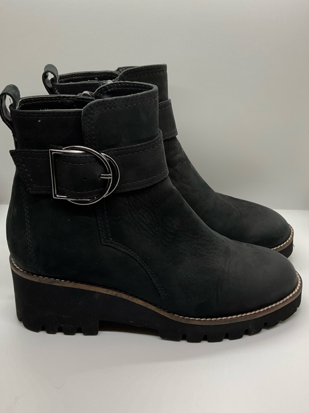Womens BLONDO Waterproof DAGGER Ankle Boots Bootie Black Suede 8.5 Block Heel